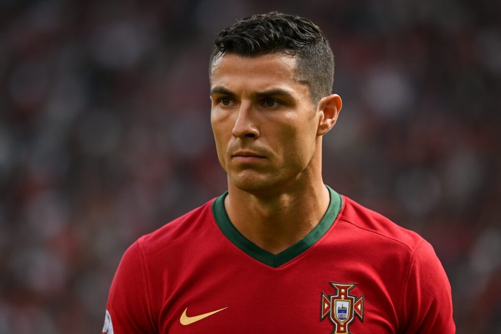 Na vitória ou na derrota, concentração segue como alvo preferido de Ronaldo
