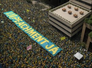 Brasileiros protestam pelo impeachment de Moraes neste 7 de Setembro
