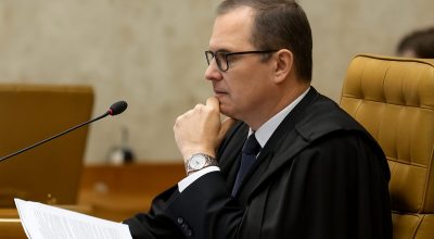 Zanin se une a Cármen Lúcia e rejeita liberdade de Bolsonaro no STF